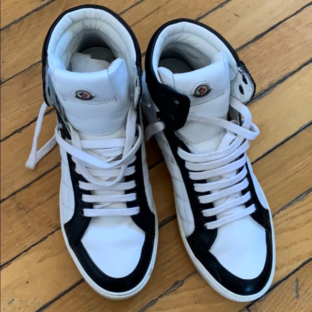 Moncler hi top sneaker in black & white size 37 - Picture 2 of 8
